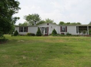 1151 Gordon Rd, Pinnacle, NC 27043