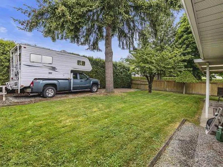 12169 Cherrywood Dr — Photo 19