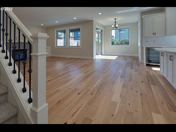 4th image of 14148 SE Sierra Dr