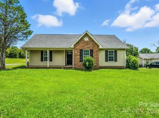 5216 Willow Run Dr, Monroe, NC 28110