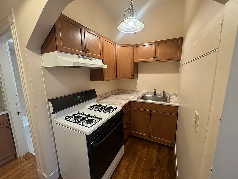94 Spring St #2 — Photo 5