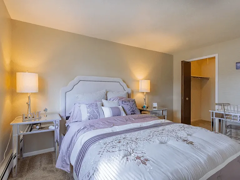Columbus Park Apartments — Photo 7