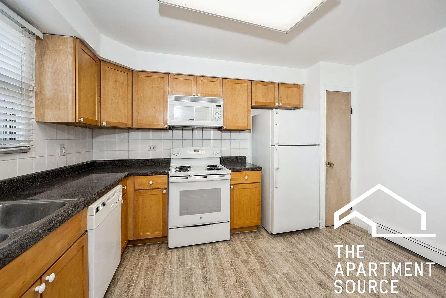 8644 Skokie Boulevard #401 — Photo 1