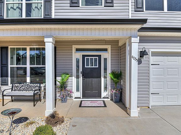 3rd image of 4035 Fringetree Loop