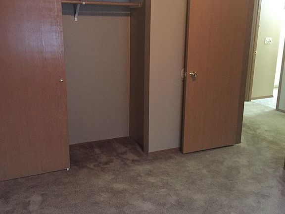 4th image of 1115 W Washington Ave #2