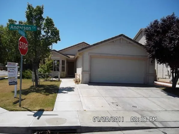 998 Anderson Cir, Woodland, CA 95776