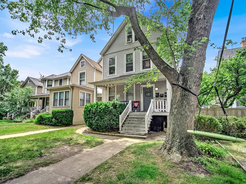 2026 Maple Ave