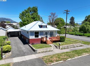 1325 W Ave, La Grande, OR 97850