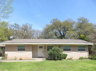 1400 N East St, Belton, TX 76513