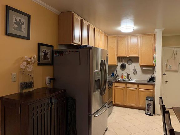 5th image of 255 88th St
