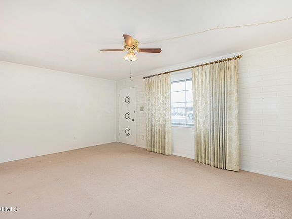3rd image of 11107 W Elk Avenue