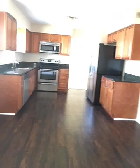 3528 Danbury Rd — Photo 6
