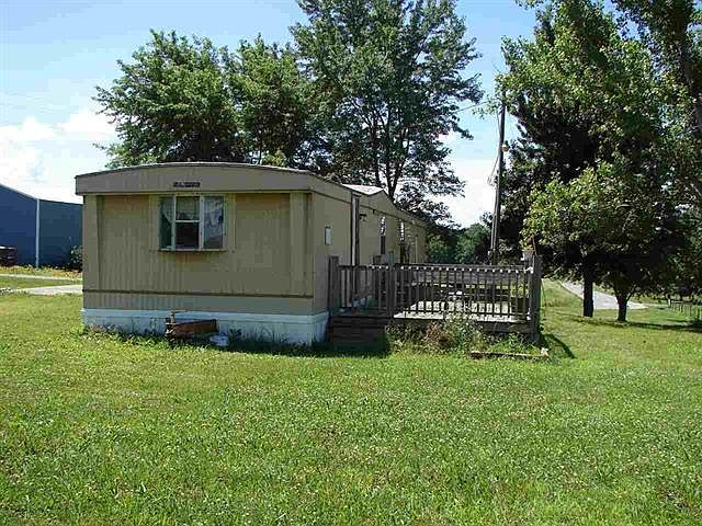 2nd image of 5207 State Highway D