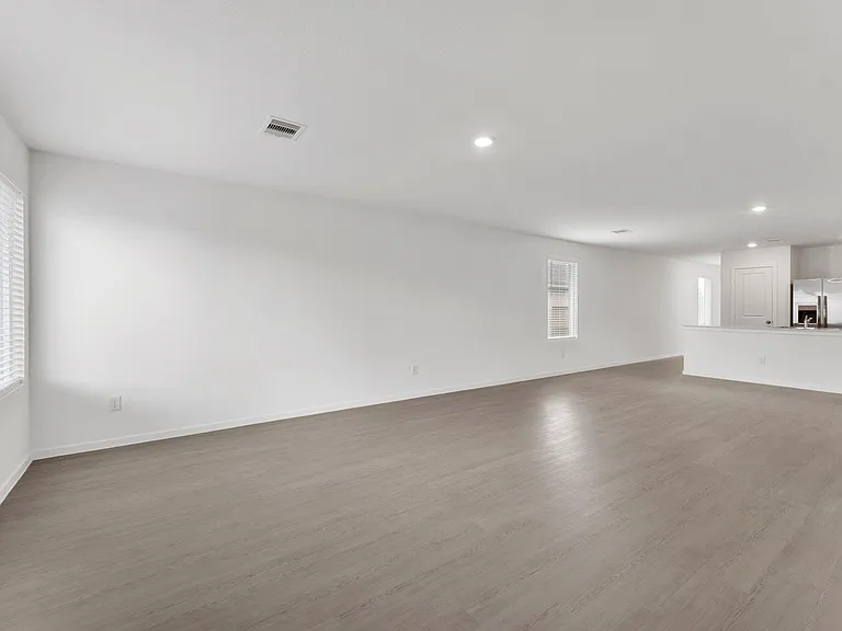 706 Umbrella Tree Dr — Photo 6