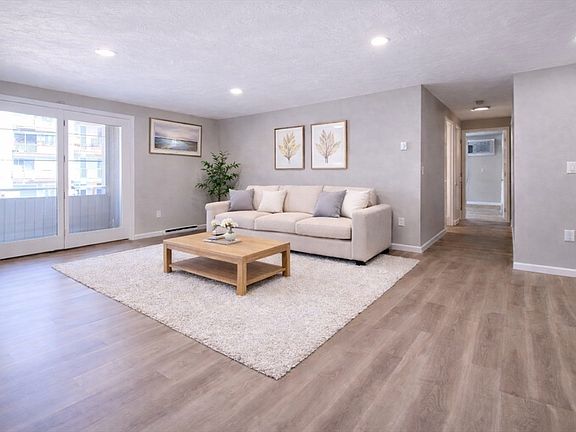 2nd image of 7 Gibbs St APT 7