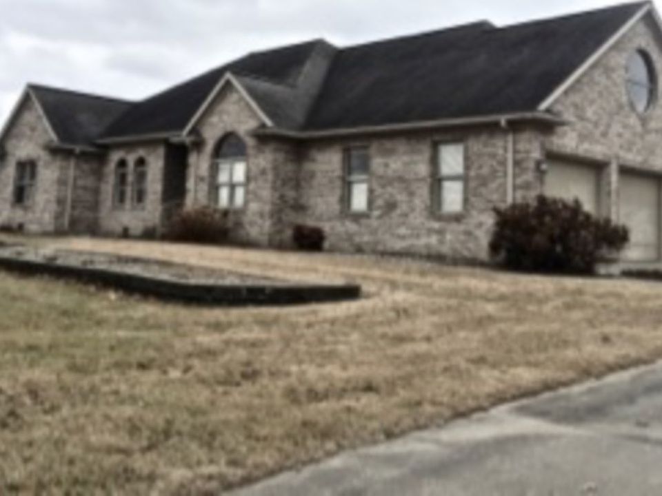 2nd image of 1503 Roser Dr