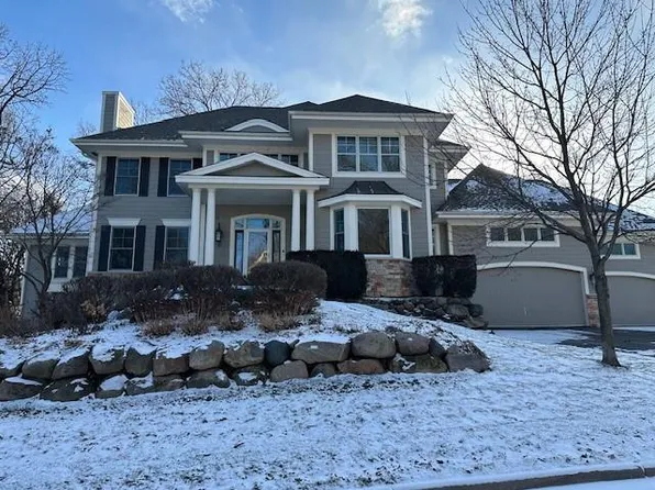 17505 Groveland Pl, Wayzata, MN 55391