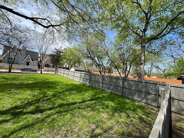 509 N Chestnut St — Photo 40