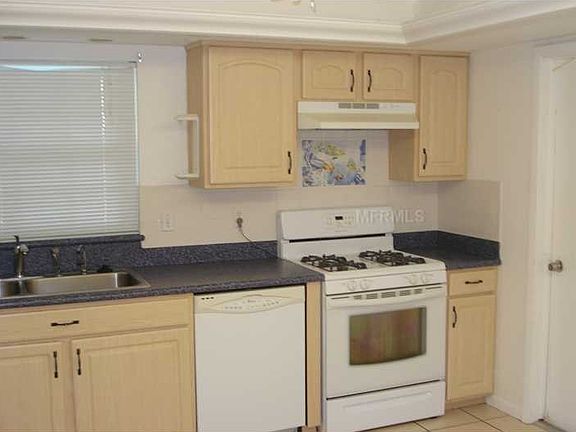 5th image of 39 Oakland Hills Ct