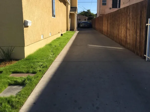 454 E 47th St, Los Angeles, CA 90011