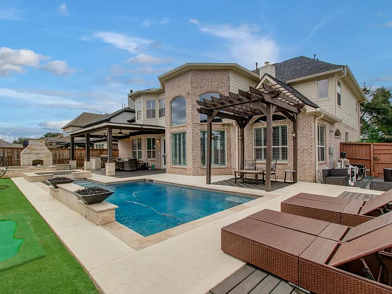 18807 Oriole Point Ct — Photo 46