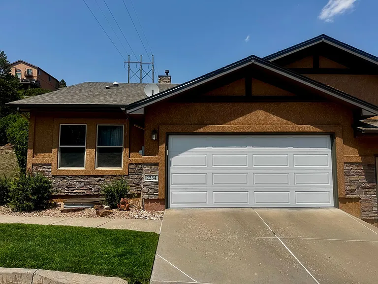 2234 Conservatory Point — Photo 45