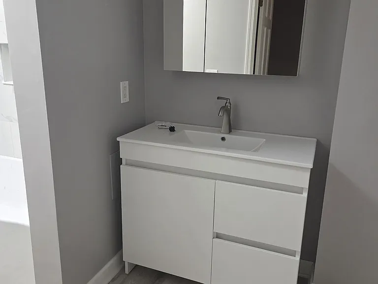 3781 River Rd #3 — Photo 7