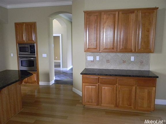 5th image of 1759 Camarena Way