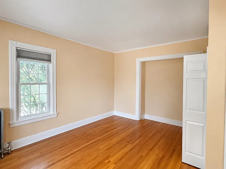 153 W Union Ave #1 — Photo 2
