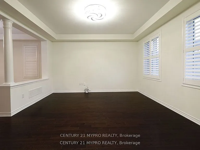 71 Westfield Dr — Photo 7