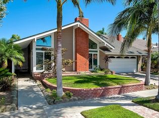 16642 Carousel Ln, Huntington Beach, CA 92649