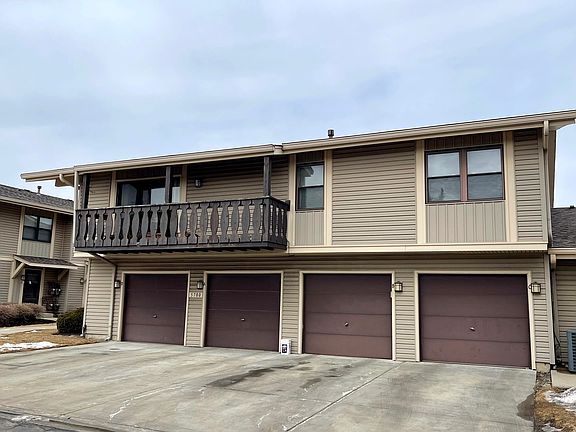 2nd image of 5780 Madrid Ct Unit D