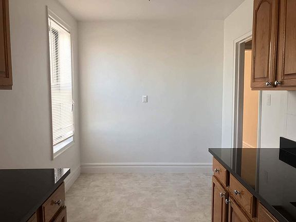 3rd image of 3284 45th St APT 4F
