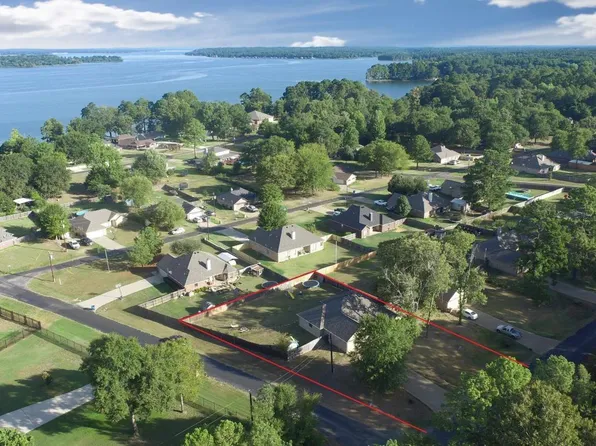 994 County Road 3504, Bullard, TX 75757