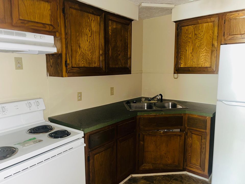 1st image of 214 W Marion St APT 2