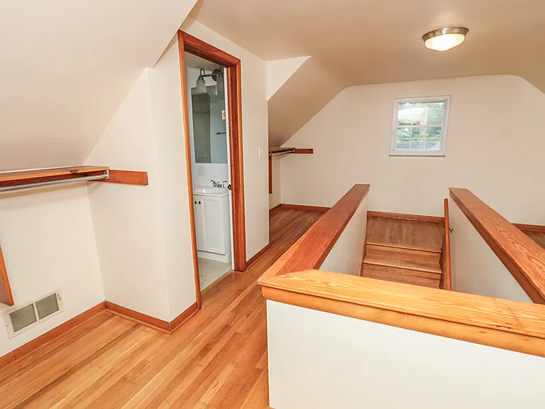 62 Edgevale Rd — Photo 29