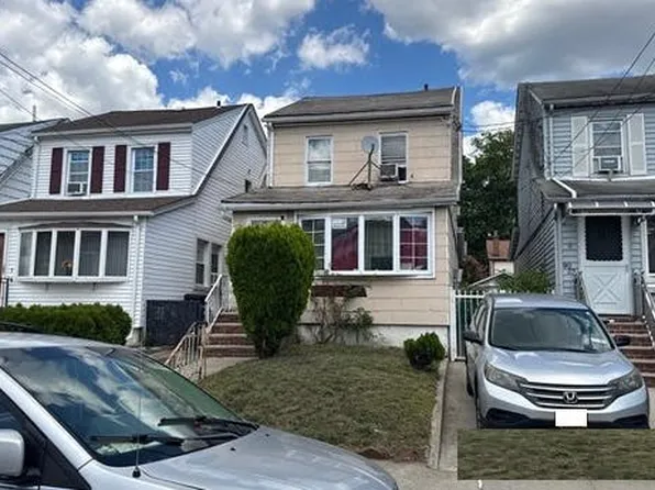 9021 207th St, Queens Village, NY 11428
