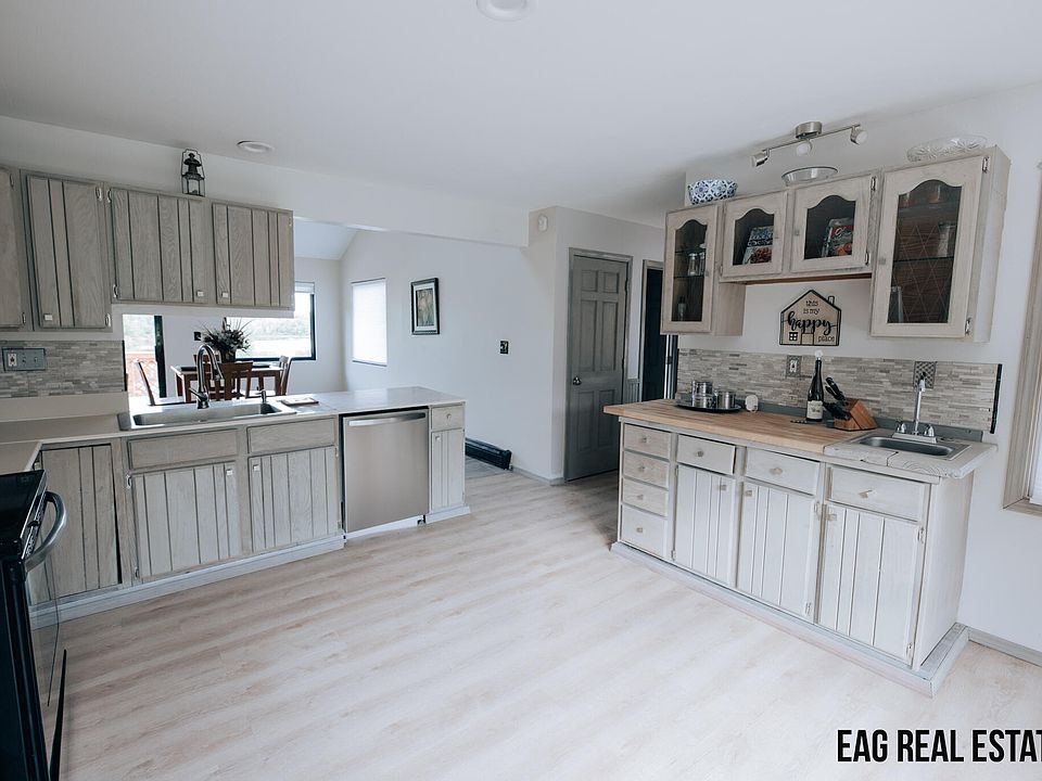 17630 Westbrook Dr, Casnovia, MI 49318 Zillow