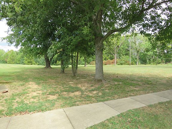 5th image of 315 Bob Perry Rd