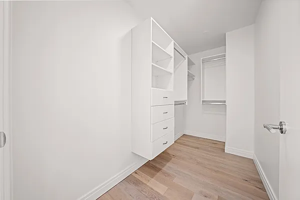 Rented by Nooklyn NYC LLC | media 24