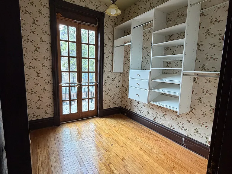 2314 Louisiana Ave #2F — Photo 8