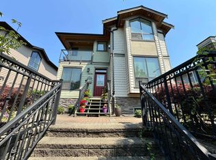 1436 Bewicke Ave, North Vancouver, BC V7M3B8
