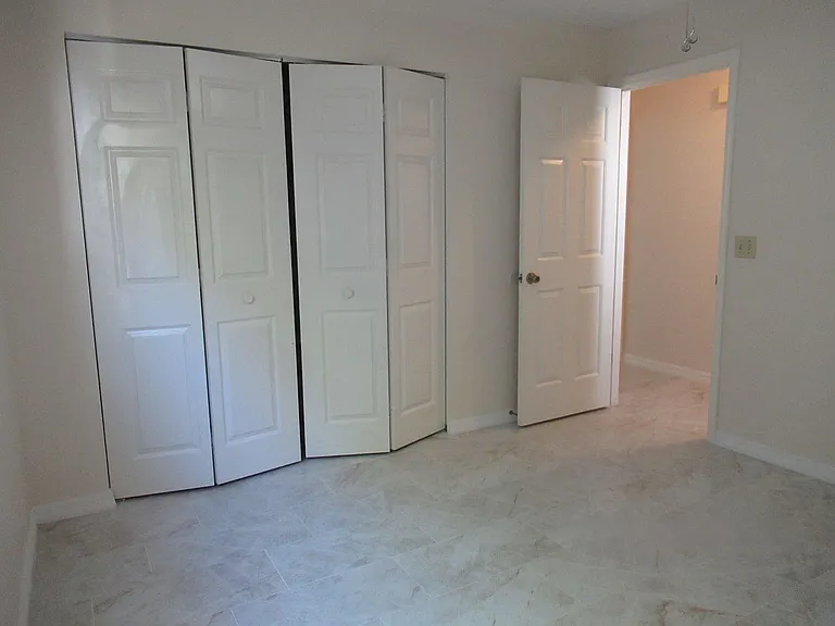 127 Sunnyside Dr — Photo 20