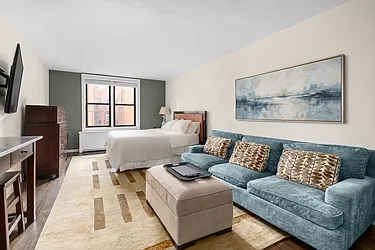 229 East 28th Street, #5L