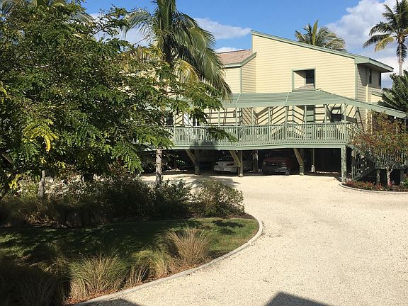 2nd image of 16709 Bocilla Palms Dr
