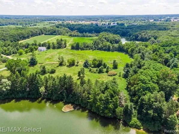 0 Circle Lake Dr, Grand Blanc, MI 48439