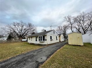 16 Amherst Rd, Waterloo, NY 13165