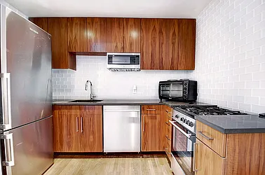 Rented by Urbane Brokerage