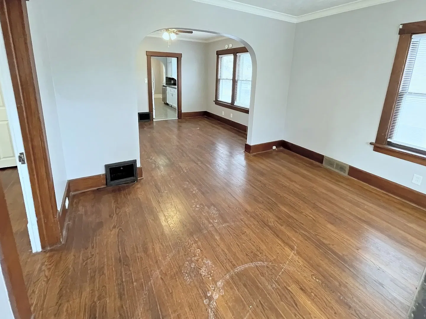 2914 N 49th Ave 3 Bed/1 Bath in Benson | Hardwood Floors, Enclosed Front Porch, Detached Garage — Photo 3