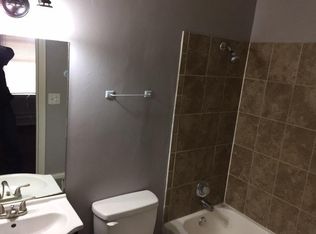 2244 Broadway, Rockford, IL 61104